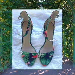 Kenneth Cole Reaction Open-Toed Black Bright Floral 3.25” Block Sandals